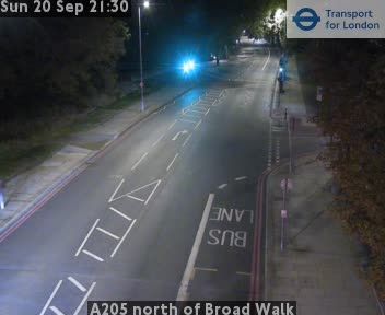 London Borough of Bexley: A205 north of Broad Walk
