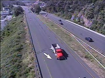 Waterbury › North: RT 8 s/o Exit 30 & n/o Nicholas Dr