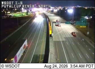 Fife: I-5 at MP 135.6: Puyallup River Bridge North