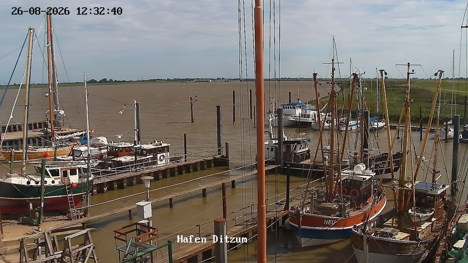 Ditzum: Am Hafen 1, 26844 Jemgum