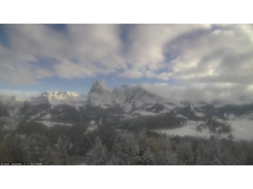 Vols am Schlern - Fie allo Sciliar › South: Langkofel - Alpe di Siusi