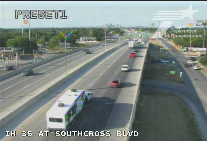 San Antonio › North: IH 35 at Southcross