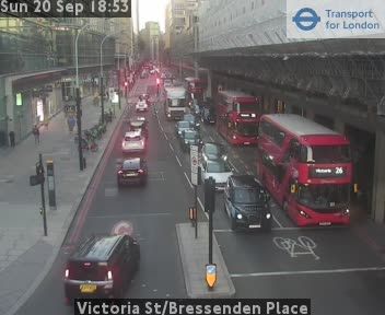 London: Victoria St/Bressenden Place