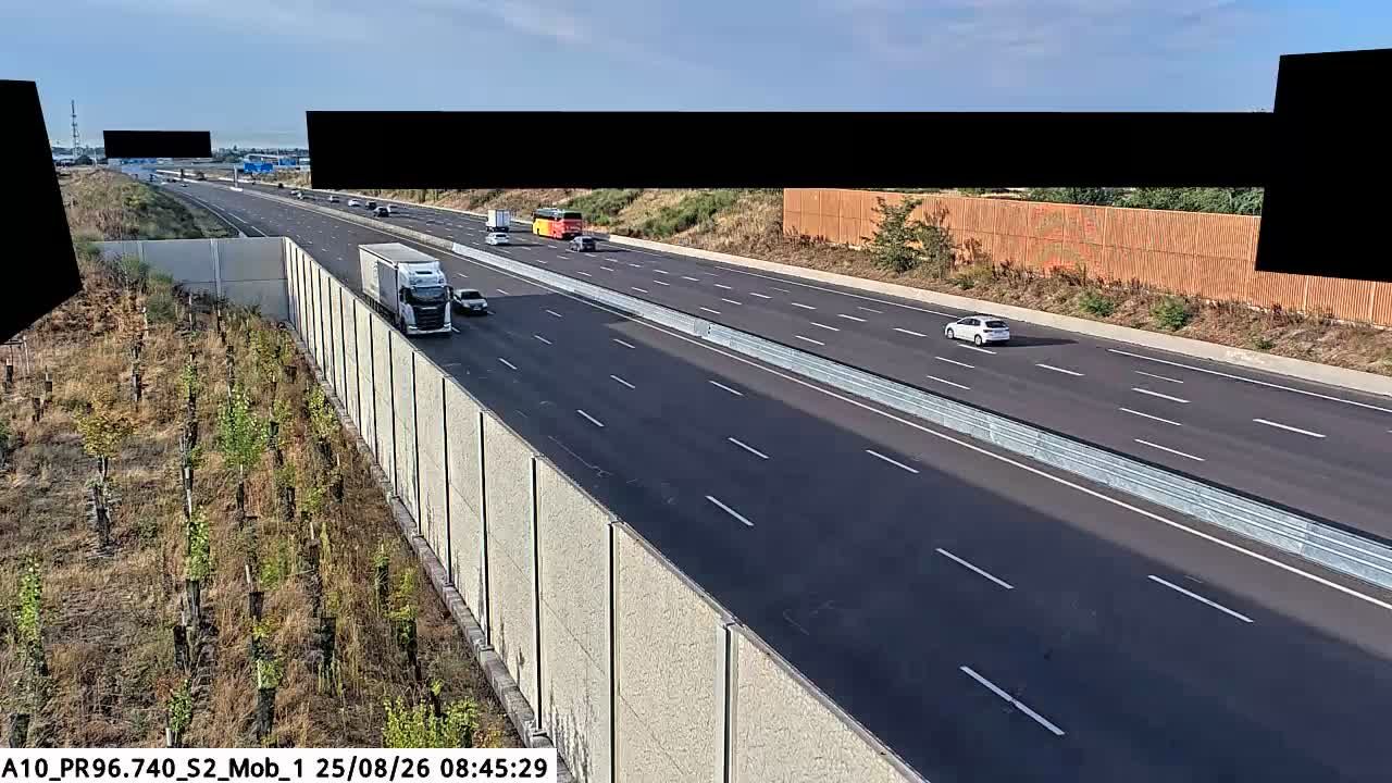 Saint-Jean-de-la-Ruelle: Bifurcation A10 et A71 près d'Orléans