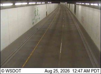 Seattle › North: SR 99 at MP 30.9: NB Tunnel, South end