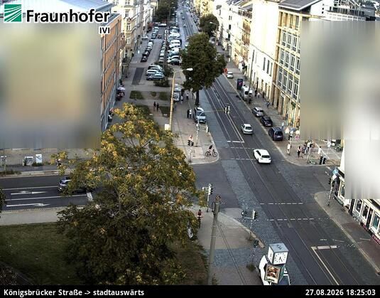 Dresden: Königsbrücker Straße (B97) stadtauswärts