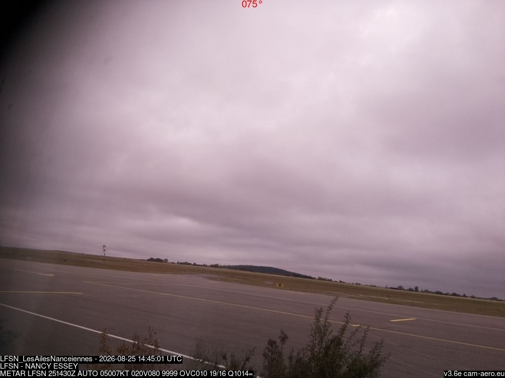 Tomblaine › South-East: Aérodrome de Nancy-Essey