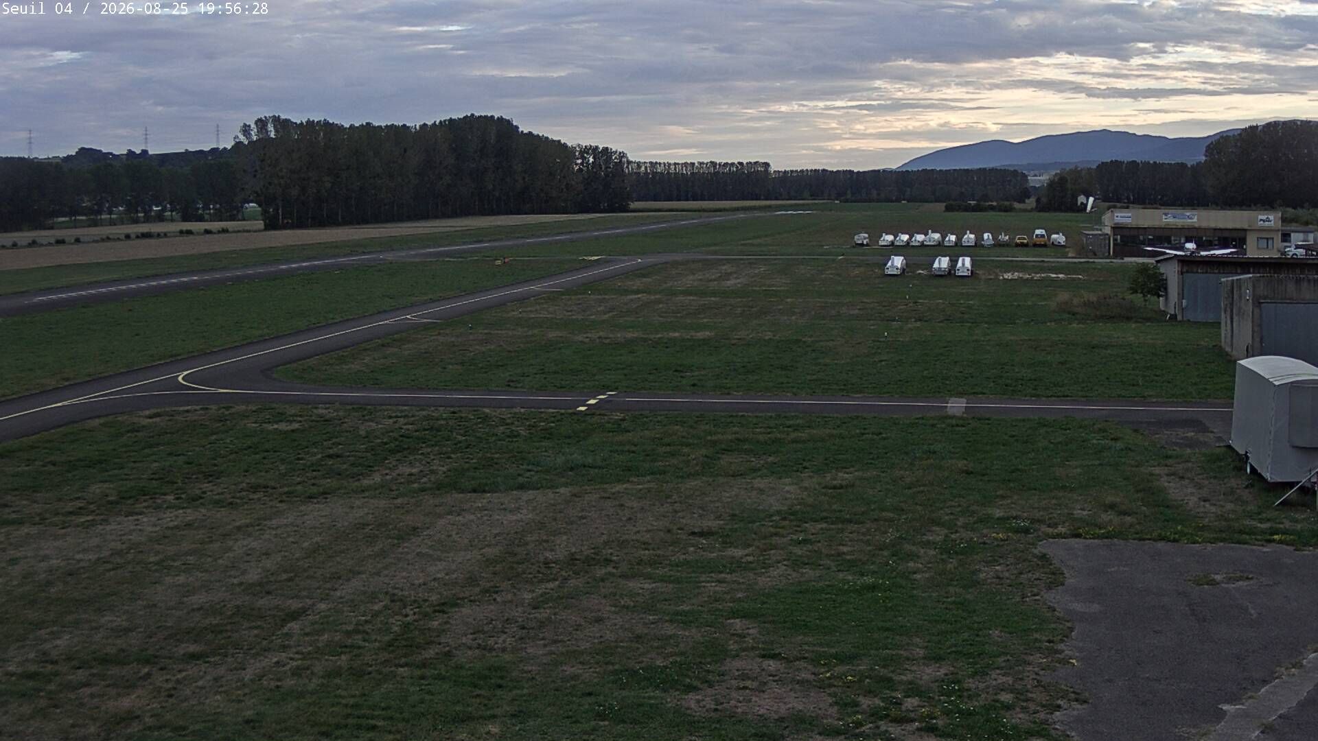 Yverdon-les-Bains › South: Aerodrome Yverdon