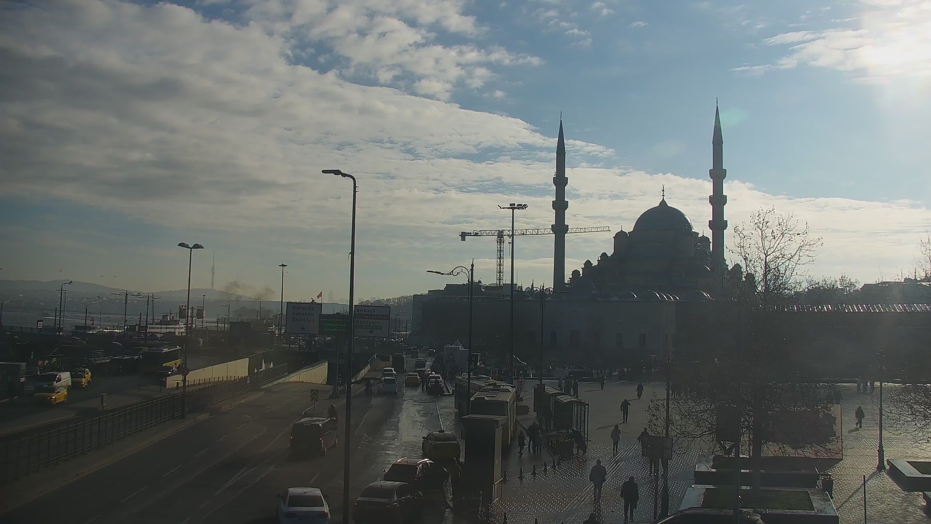 Rustempasa Mahallesi: Eminönü - Eminönü Meydanı - Eminönü İskele - Galata
