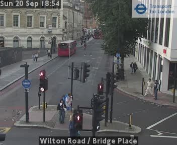 London: Wilton Road - Bridge Place