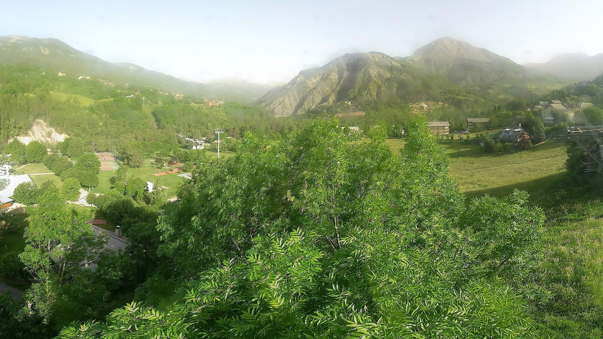 Allos › South-West