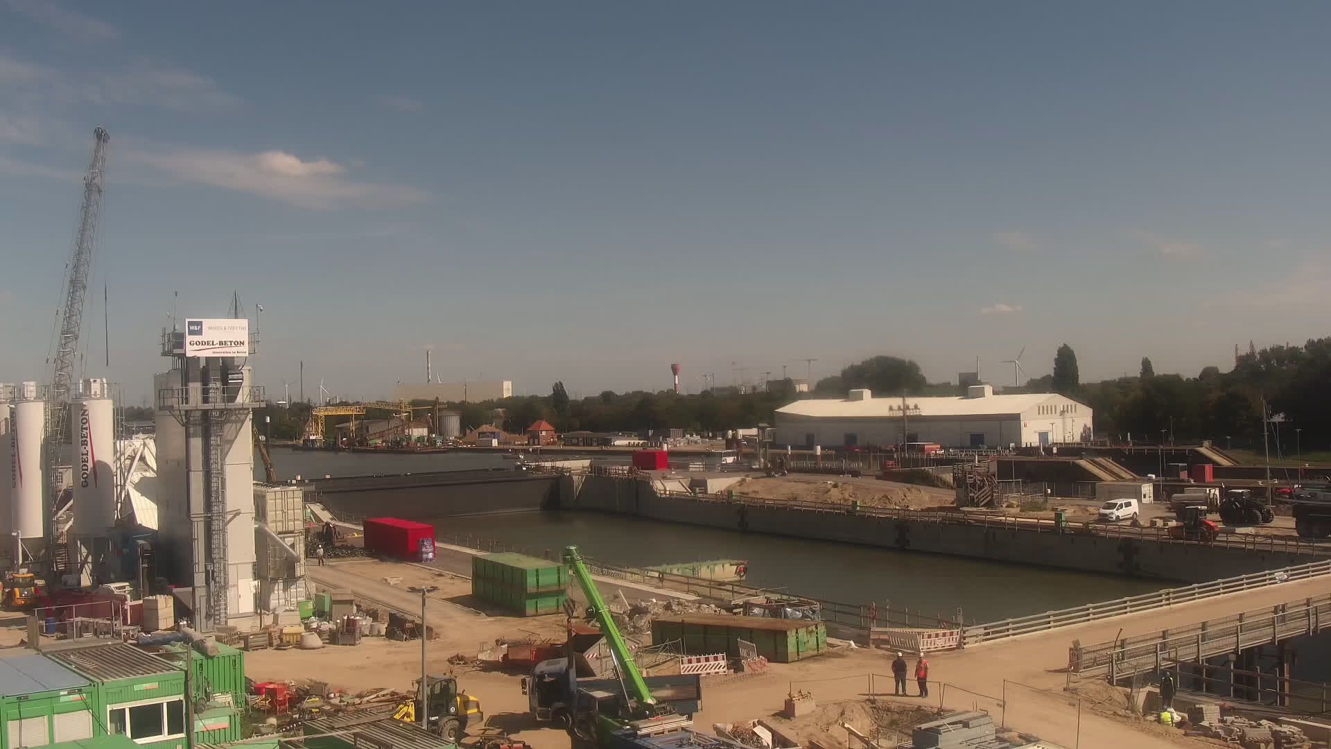 Brunsbuttel-Sud: Livespotting - Webcam am Nord-Ostsee Kanal an der Schleuse Brunsbüttel