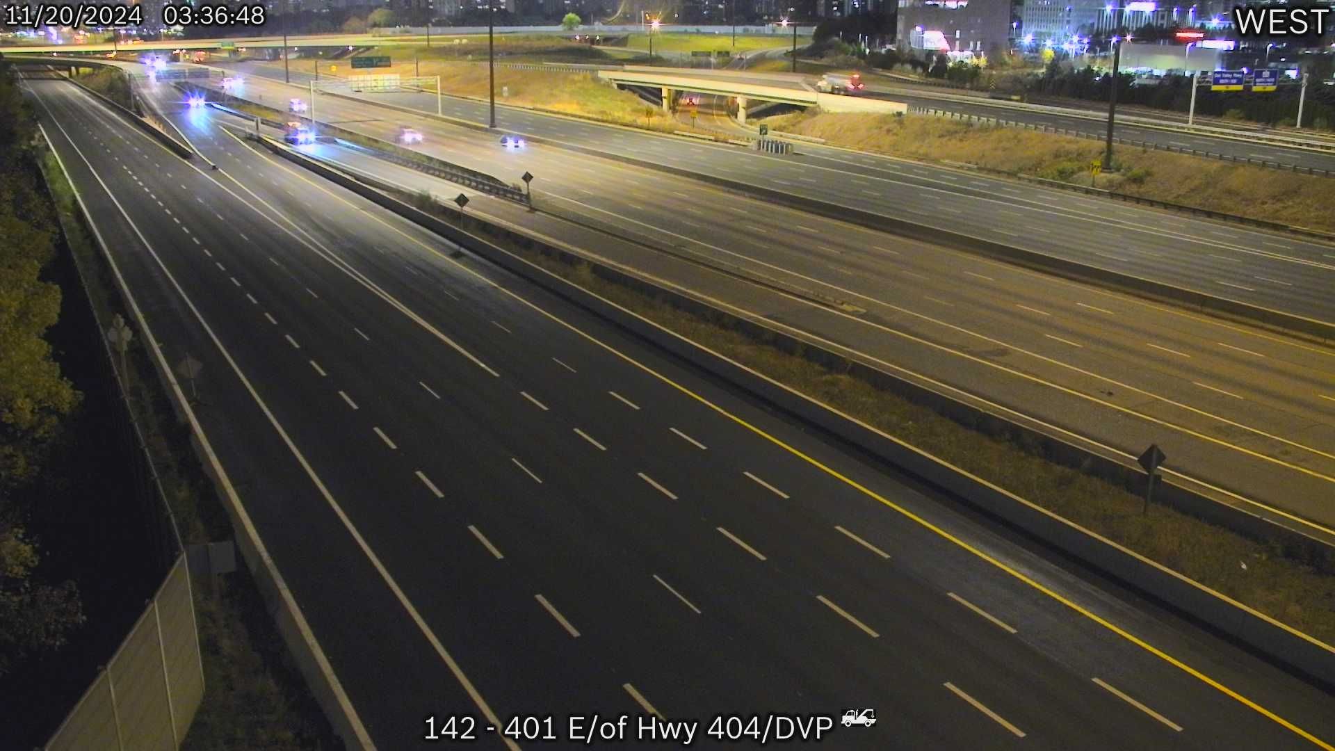 Toronto: Highway 401 east of Don Valley Parkway