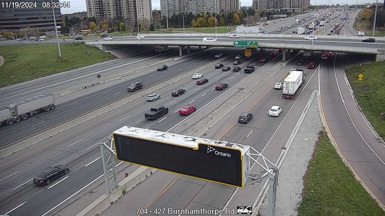 Etobicoke: Highway 427 north of Bloor Street