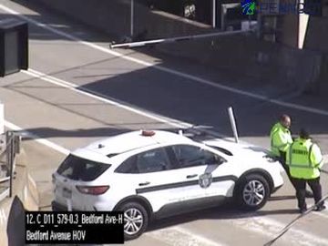 Downtown: I-579 HOV @ BEDFORD AVE