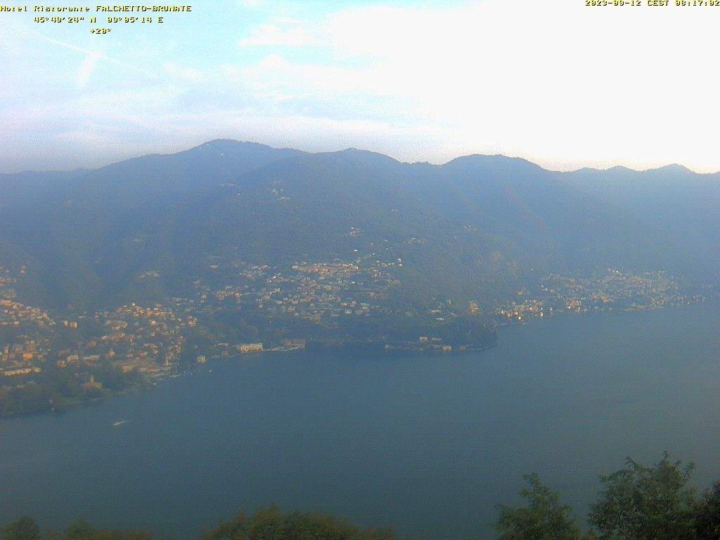 Brunate › West: Cernobbio - Lake Como