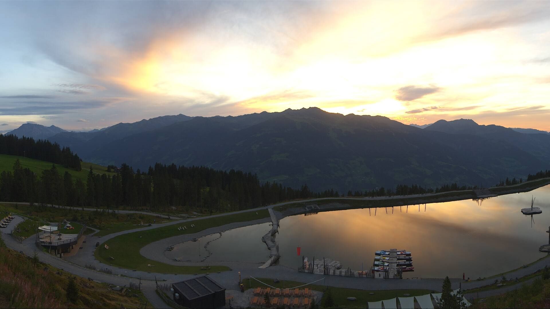 Gemeinde Aschau im Zillertal: Zillertal Arena - Fichtensee