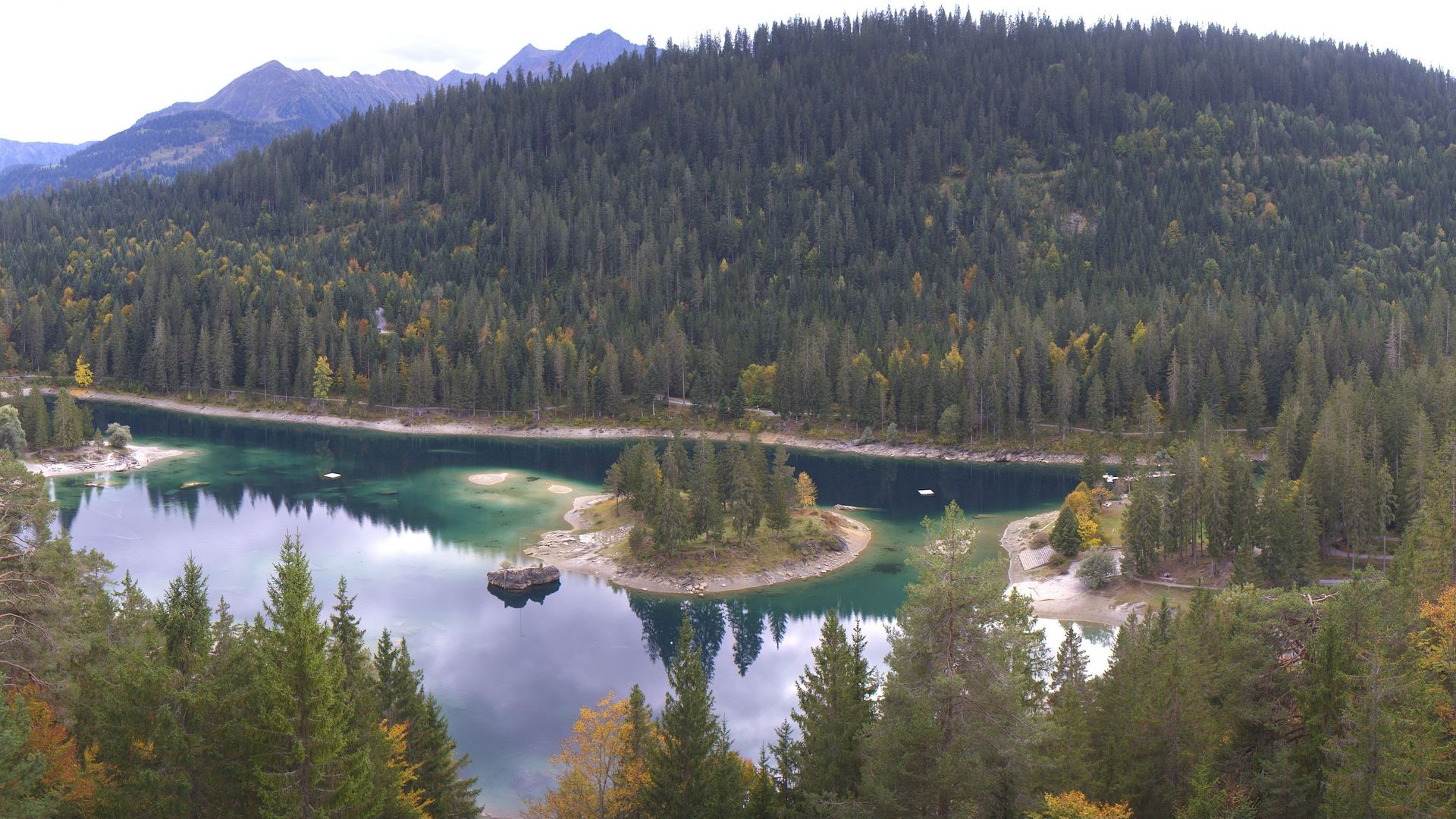 Flims: Caumasee - Insel