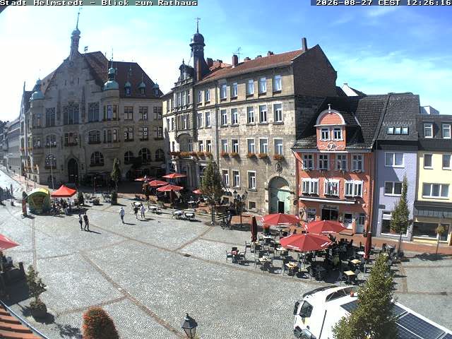 Helmstedt: Marktplatz mit Rathaus