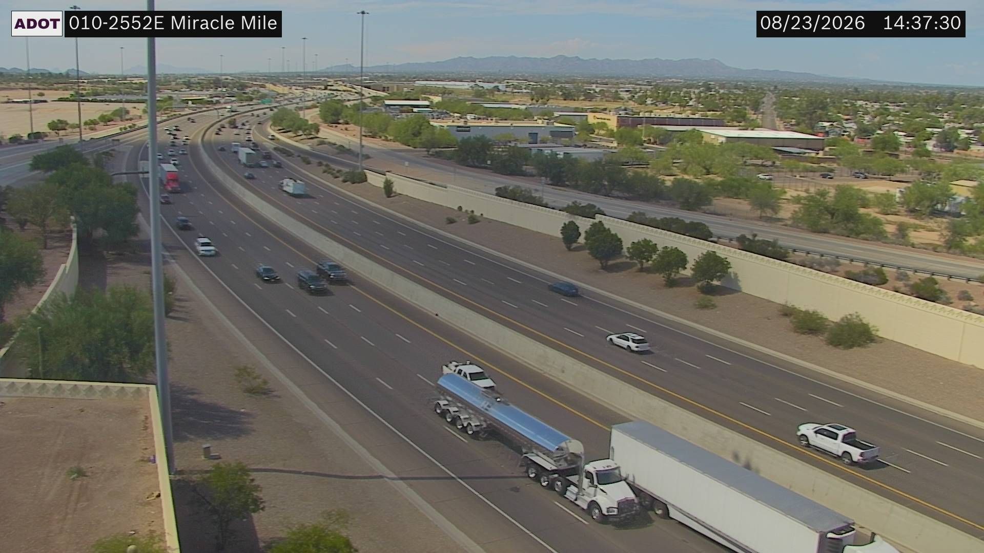 Flowing Wells › East: I-10 EB 255.20 @Miracle Mile