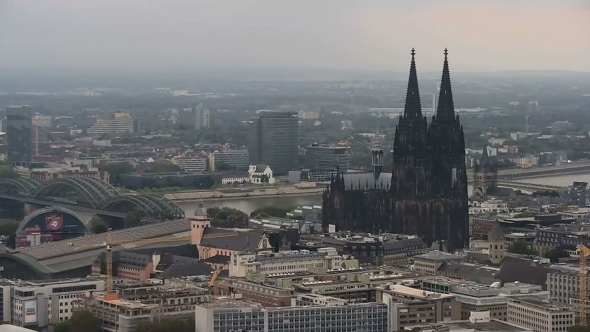 Webcam Cologne: Livestream from the KölnTurm