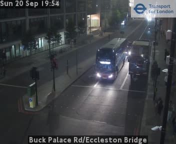 London: Buck Palace Rd/Eccleston Bridge