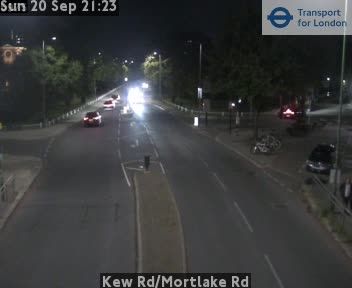 Acton: Kew Rd/Mortlake Rd
