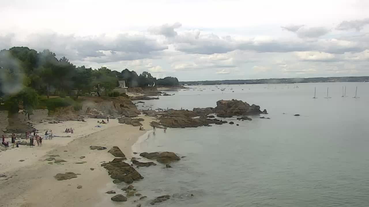 Webcam Fouesnant: Capitainerie de Beg Meil