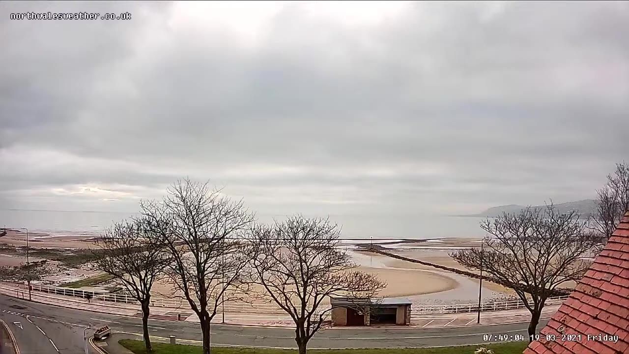 Colwyn Bay: Rhos-on-Sea Beach