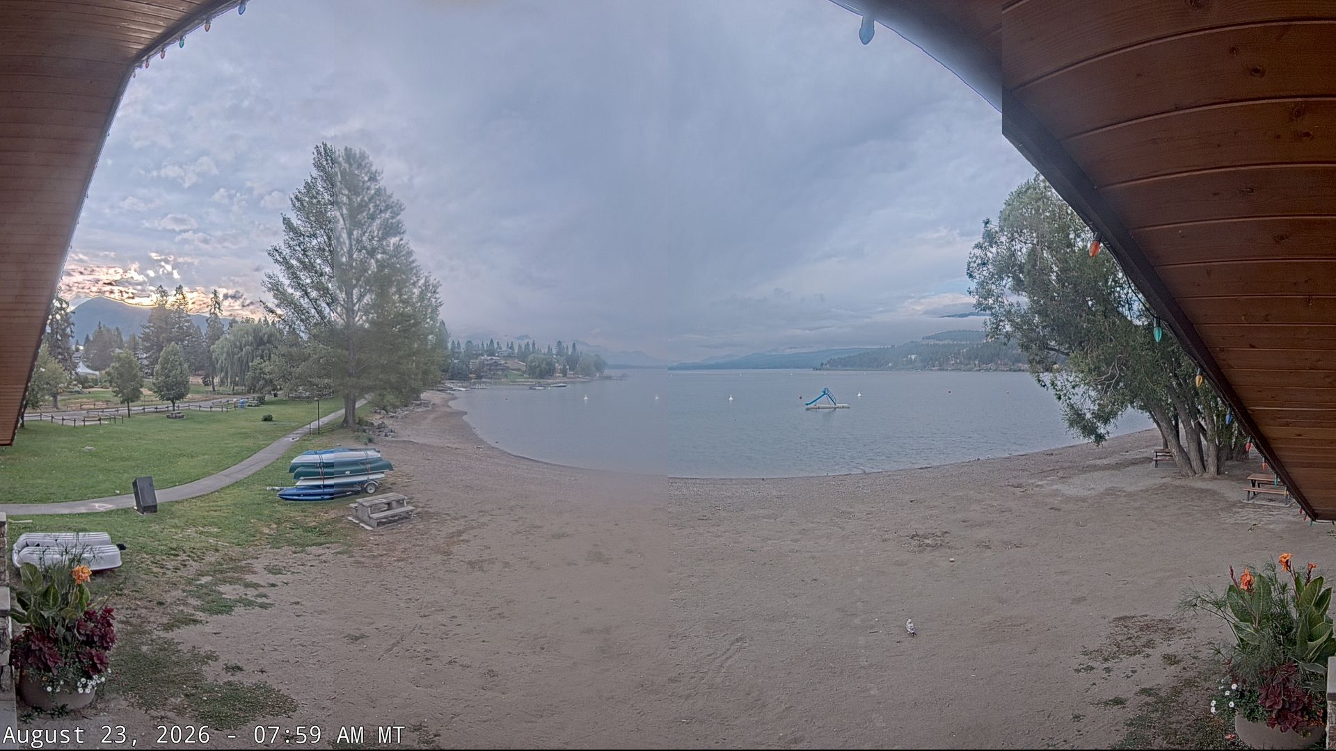 Invermere › South