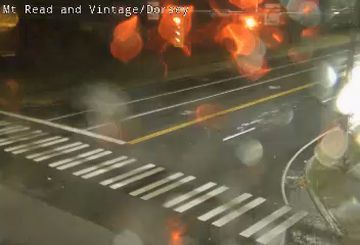 Crescent Beach: Mt Read Blvd at Vintage Ln/Dorsey Rd