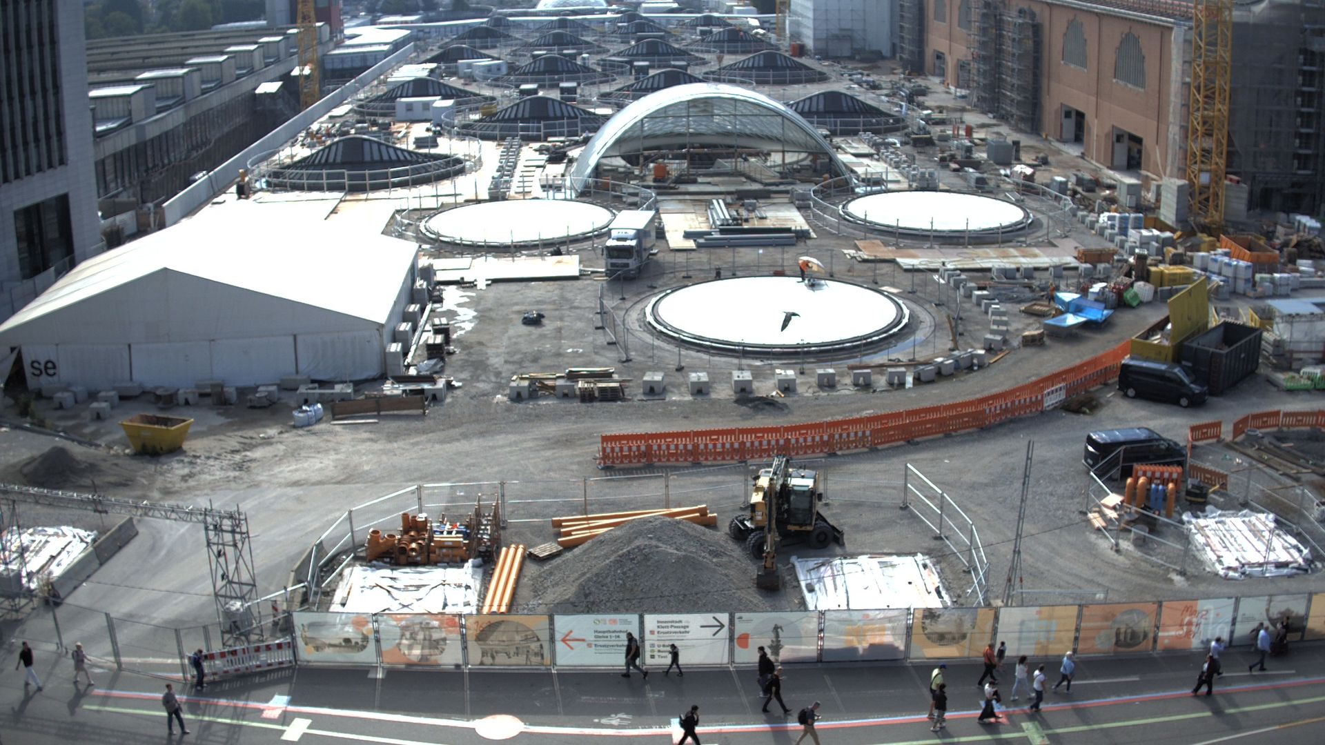 Stuttgart-Mitte › South-East: Ehemalige Bahndirektion Stuttgart - Stuttgart Hbf