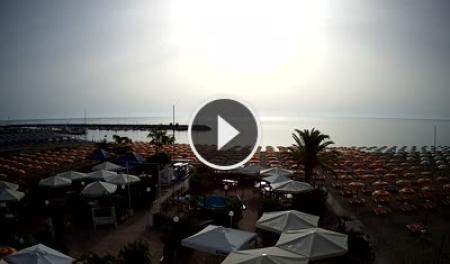 Webcam Numana: Beach of Numana - Riviera del Conero