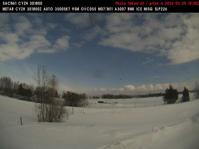 Slave Lake: Slave Lake Airport