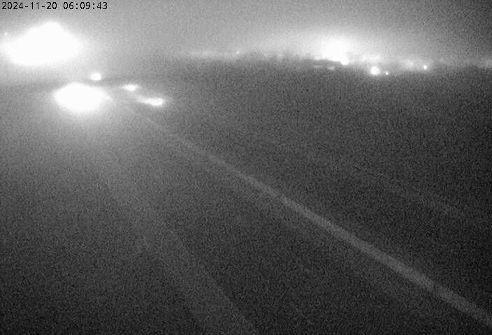 Windsor: 401 Near 8th Concession Road