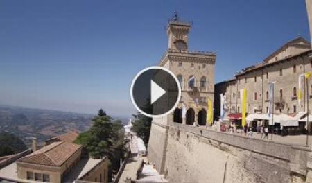 Webcam San Marino: Piazza Libertà and Palazzo Pubblico