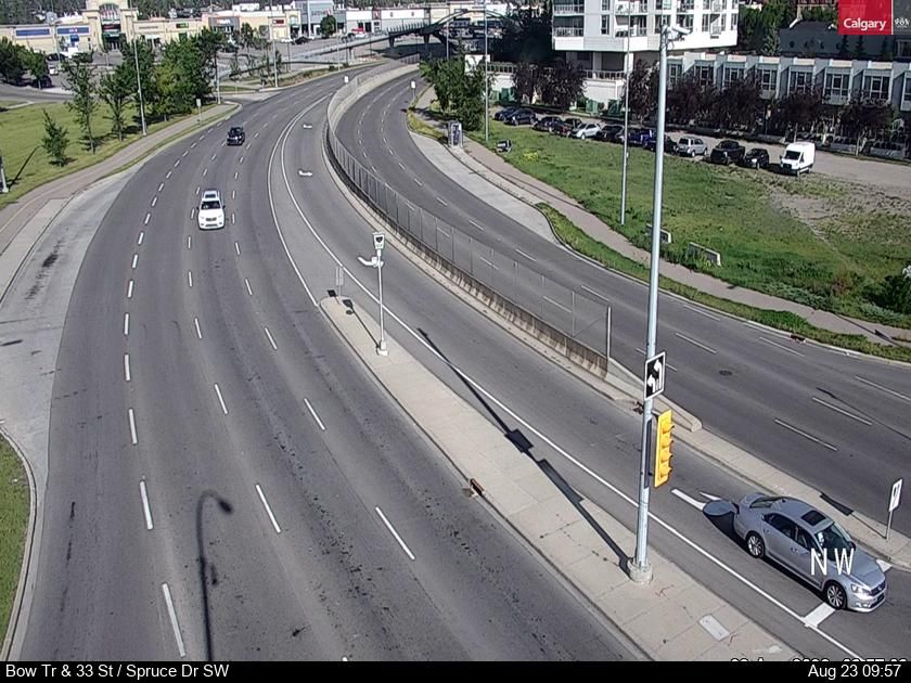 Shaganappi: Bow Trail - 33 Street SW