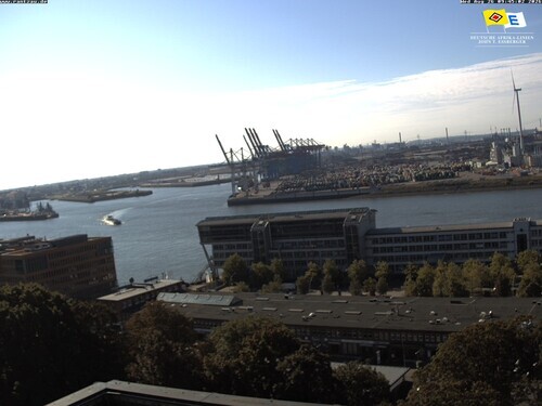 Webcam Hamburg: Webcam views of Hamburg Harbor