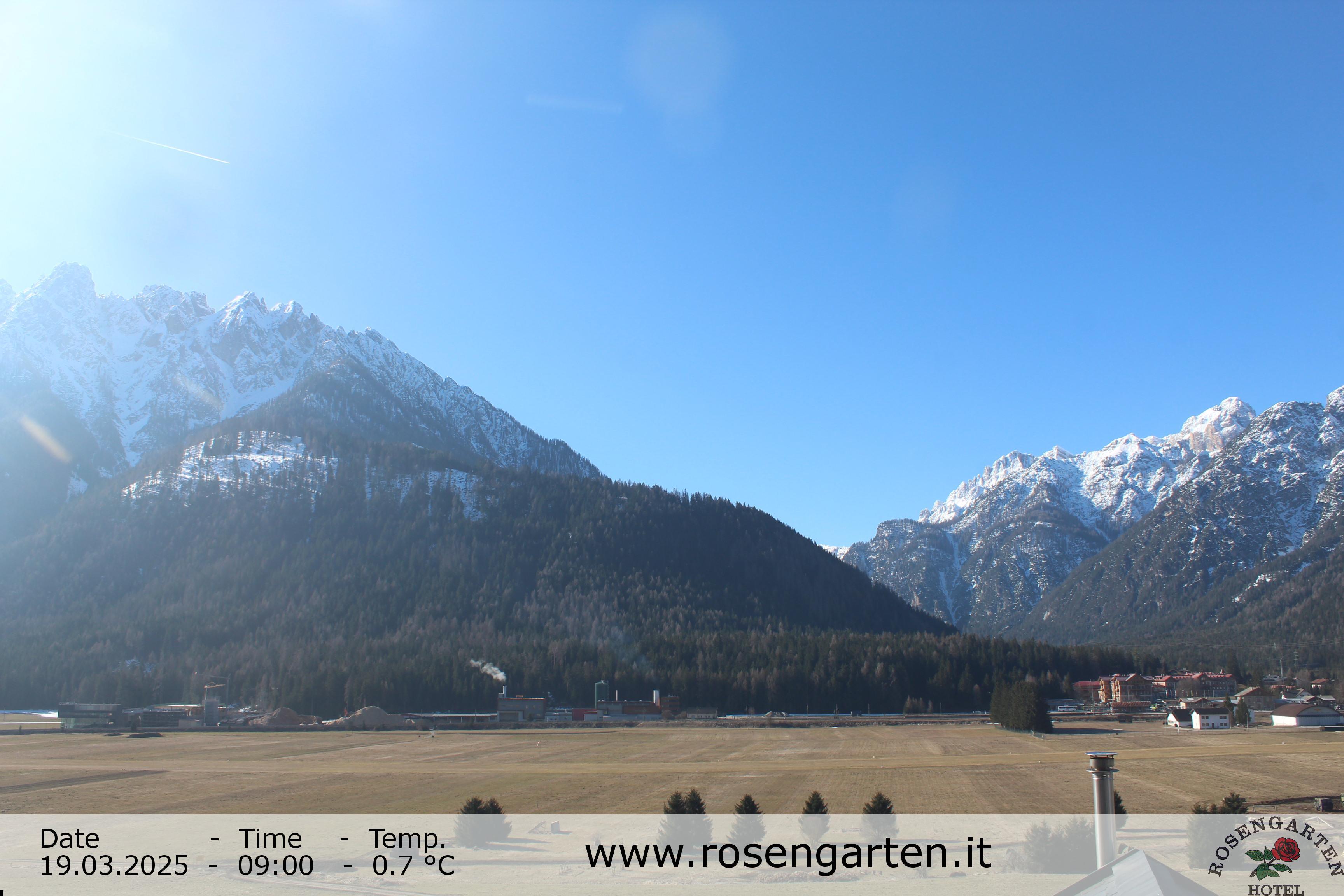 Toblach (Dolomites) - Webcam Galore