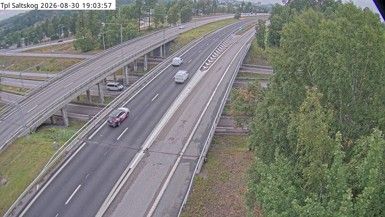 Tveta: Trafikplats Saltskog