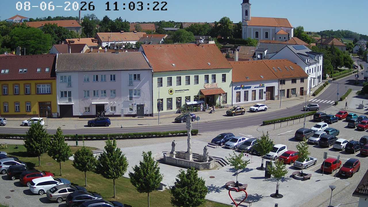Hrusovany nad Jevisovkou › North-East: náměstí Míru