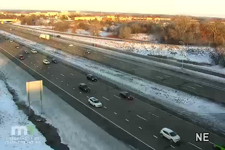 Eagan: I-35E SB @ Yankee Doodle Rd
