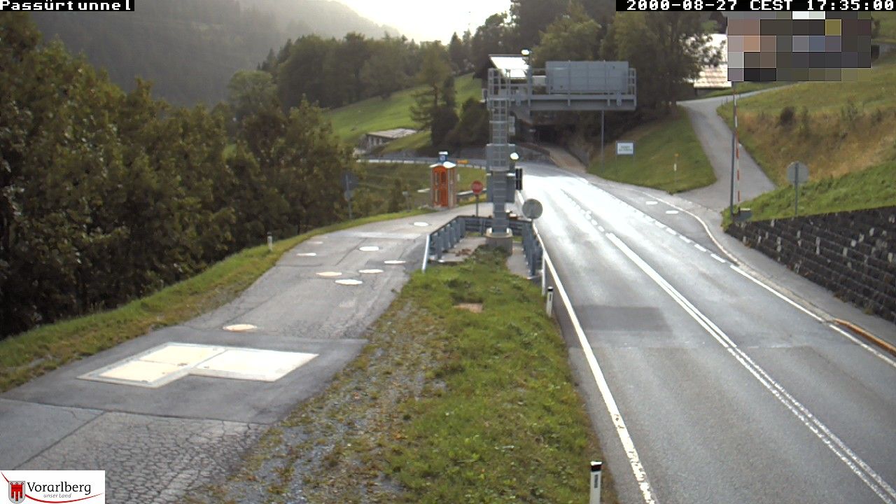 Stuben › West: Passürtunnel