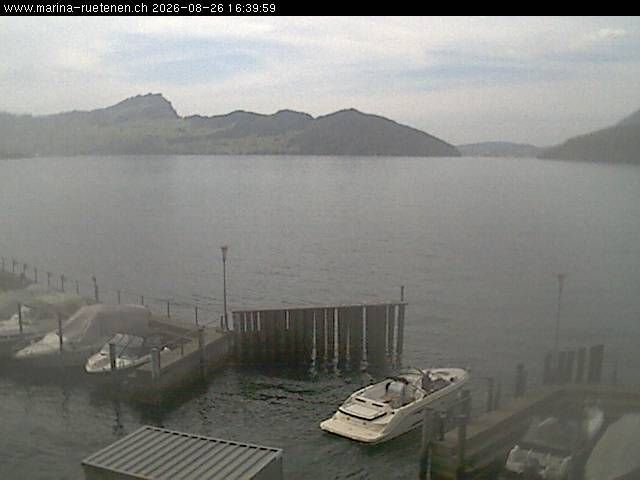 Beckenried: Bootshafen Rütenen in