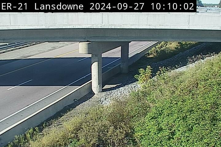 Leeds and the Thousand Islands: Highway 401 at Reynolds Road
