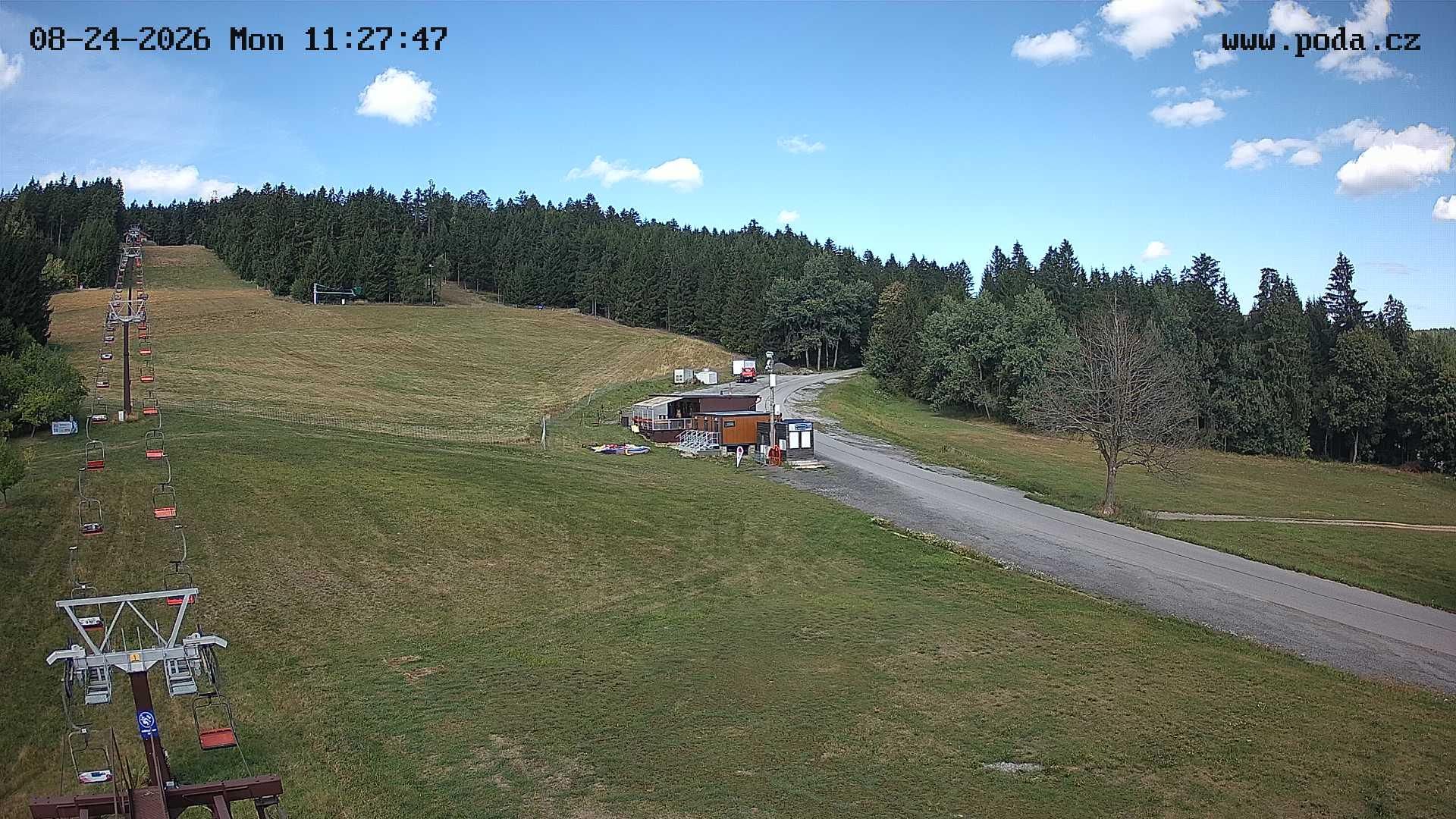 Nove Mesto na Morave: Nové Město na Moravě - Kraj Vysočina, Česko: Harusův kopec - sjezdovka