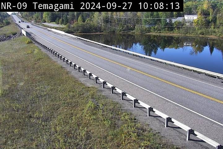 Temagami: Highway 11 near Spruce Dr