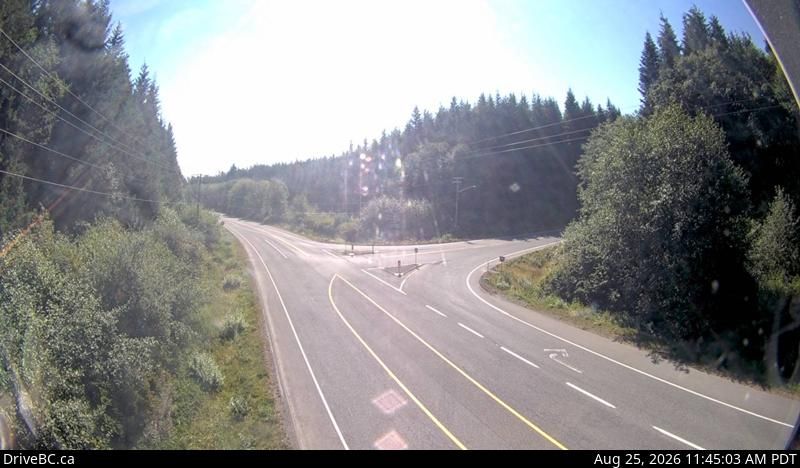 Port Hardy › South: Hwy 19 at Hwy 30 (Port Alice Rd) junction, between - and Port McNeill, looking south