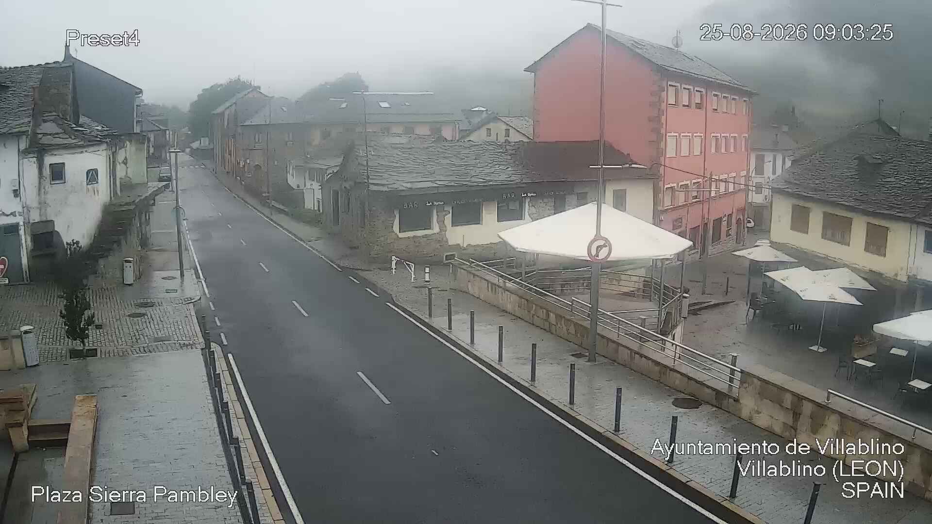 Villablino: Plaza Sierra Pambley - Avenida Sierra Pambley