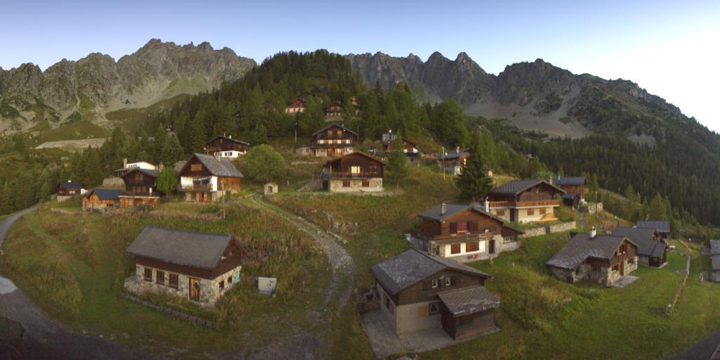 Webcam Salvan: roundshot 360° Panorama Télé Marécottes